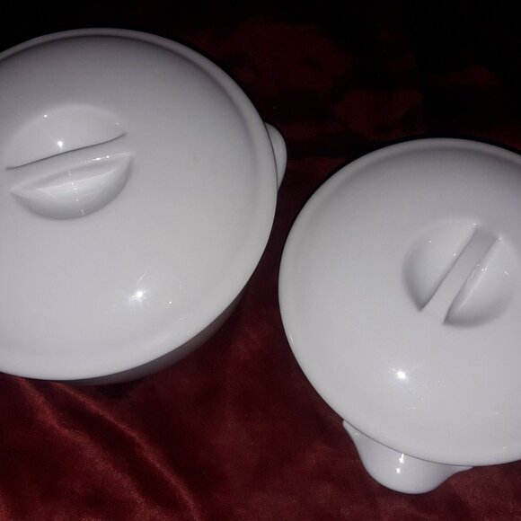 Two Pillivuyt French Porcelain Culinaire White Round Casseroles with Lids - Picture 1 of 14